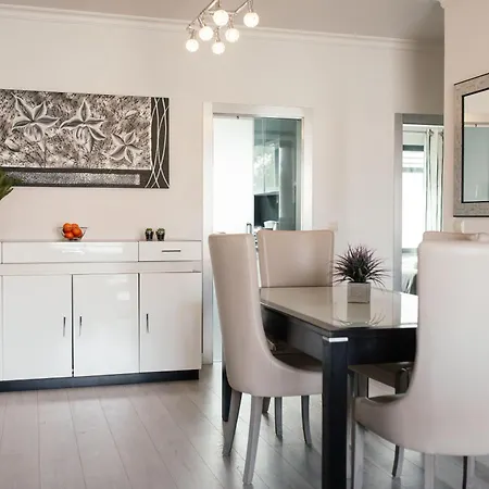 Luxurious Lido-sun Island X1v Apt.free Parking 아파트